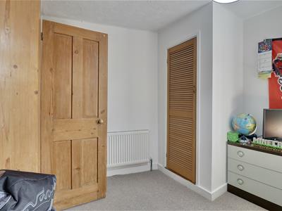 Picture 4